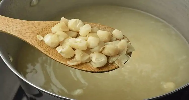 como cocer maiz pozolero